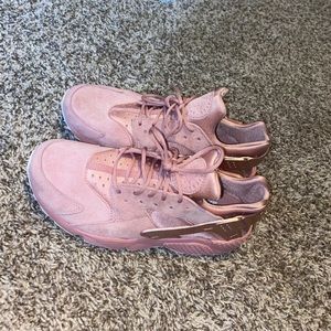 Pink Nike Huraches